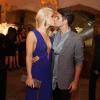 Bruno Gagliasso e Giovanna Ewbank trocam beijos na festa de lançamento de 'Joia Rara' em 5 de setembro de 2013
