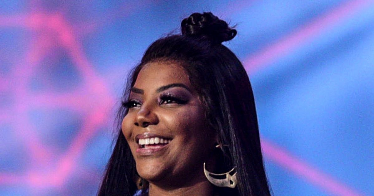 Ludmilla foi abordada por fãs após ter medo de ser vítima de arrastão Purepeople Ludmilla foi abordada por fãs após ter medo de ser vítima de arrastão Purepeople