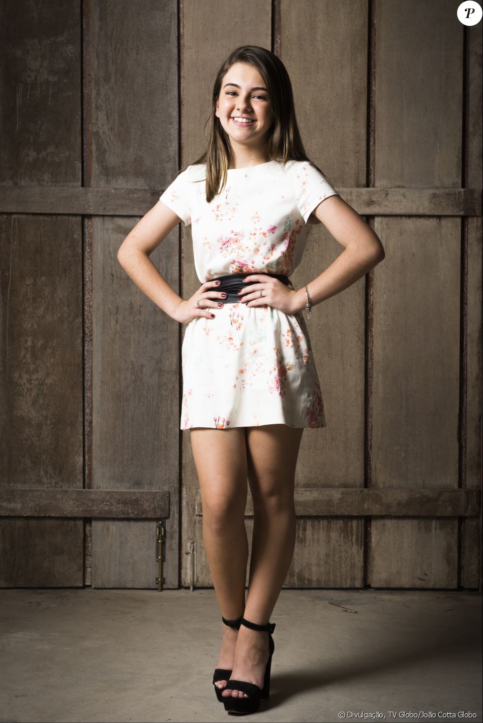 Klara Castanho  disse que lida bem com qualquer tipo de comentário na web 