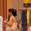 Fátima Bernardes recebe carinho de fãs ao fazer compras em shopping. Fotos foram feitas nesta terça-feira, 27 de dezembro de 2016