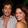 Isis Valverde teve a companhia do namorado, André Resende, na festa Gandaia na Península de Maraú, em Maraú, na Bahia, na noite desta quinta-feira, 29 de dezembro de 2016