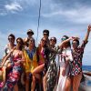 Marina Ruy Barbosa curtiu o passeio de barco em Noronha com amigos: 'Felicidade'