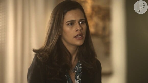 Aline (Arianne Botelho) fugiu da casa dos pais na novela 'A Lei do Amor'. Desde então, a atriz não apareceu mais na trama