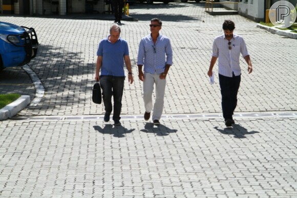 Leonardo Vieira vai à delegacia prestar queixa após ataques homofóbicos nesta quarta-feira, dia 09 de janeiro de 2017