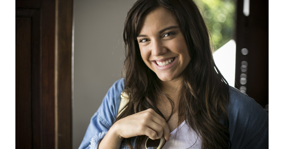 Alice Wegmann Mostra O Visual De Marina Para Novela A Lei Do Amor Veja Fotos Purepeople