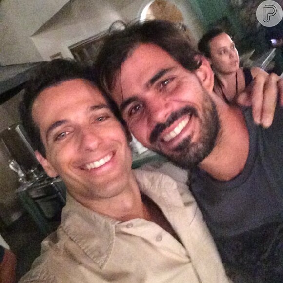 Mohamed Harfouch e Juliano Cazarré se despedem de 'Amor à Vida' nos bastidores de gravação das últimas cenas