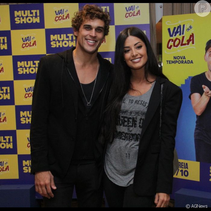 Aline Riscado é integrante do programa 'Vai que Cola' Purepeople Aline Riscado é integrante do programa 'Vai que Cola' Purepeople