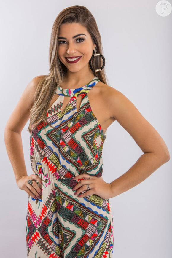 Vivian já está confinada para o 'BBB17' e é Miss Amazônia 2012: a participante é fã de música sertaneja e já viveu um romance com o cantor Jorge, da dupla com Mateus
