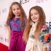 Veja fotos dos looks das irmãs Sofia Jellen e Olivia Jellen no People's Choice Awards, em Los Angeles, nos Estados Unidos, na noite desta quarta-feira, 18 de janeiro de 2017