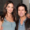 Katie Holmes procura Tom Cruise após morte de ex-sogra, Mary Lee South