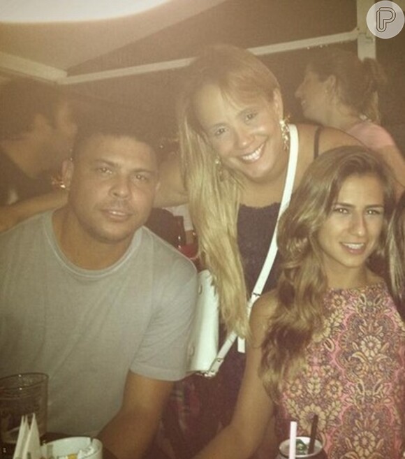 Ronaldo e Paula Morais com a irmã do ex-jogador: Ione