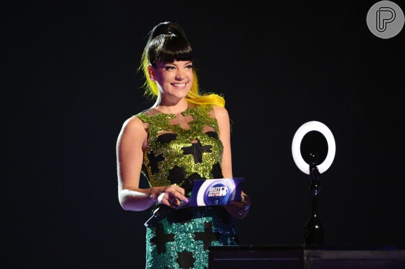 Lily Allen no BRIT Awards 2014, realizado em Londres na noite desta quarta-feira, 19 de fevereiro de 2014