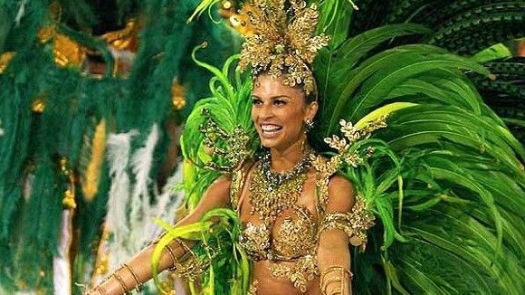 Carnaval: relembre famosos que já desfilaram pelas escolas do Rio e de São Paulo
