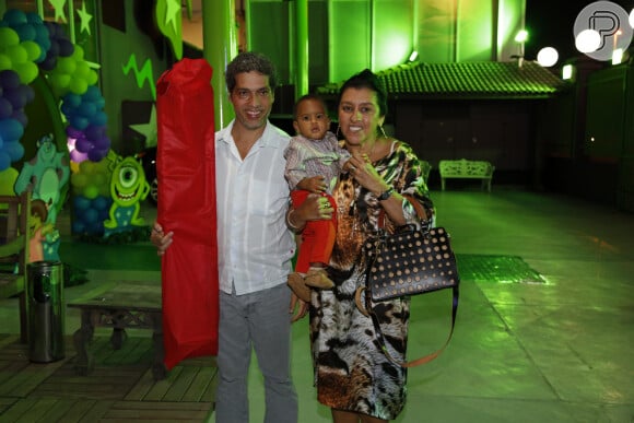 No final de 2013, Regina e o marido Estevão Ciavatta adotaram o pequeno Roque, de 5 meses
