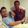 Logo após a cirurgia Rodrigo Andrade avisou que estava tudo bem e recebeu carinho e presentes dos amigos