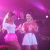 Sabrina Sato dança em show de Claudia Leitte em camarote de cervejaria em Salvador