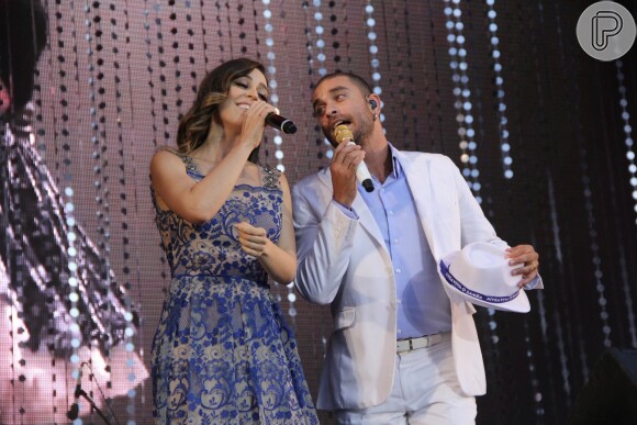 Roberta Sá e Diogo Nogueira cantaram em dueto alguns clássicos do gênero