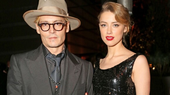 Johnny Depp se casa com Amber Heard em cerimônia secreta, diz site
