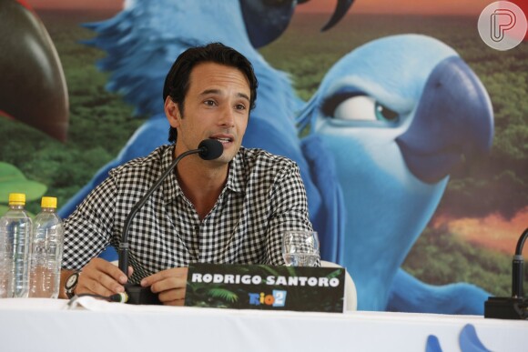 'Rio 2' já foi assistido por mais de um milhão de espectadores. No filme, Rodrigo Santoro dubla o personagem Túlio (1º de abril de 2014)