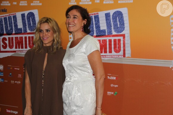 Carolina Dieckmann e Lilia Cabral estão no filme 'Julio Sumiu' no Rio de Janeiro