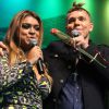 Preta Gil faz dueto com Netinho em estreia da turnê 'Nada como Viver'