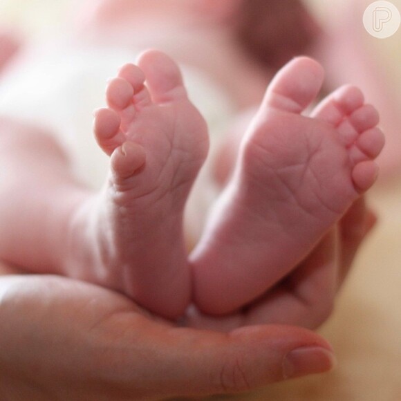 Após o nascimento de João, Márcio Garcia compartilhou em seu Instagram uma foto com os pés do pequeno