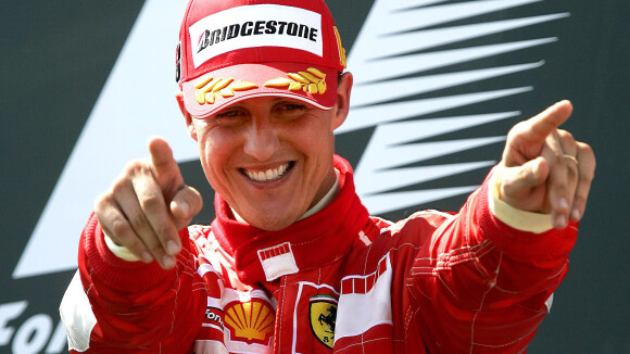 Michael Schumacher apresenta melhoras que 'dão esperanças', diz porta-voz