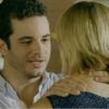 Felipe (Thiago Mendonça) implica com Silvia (Bianca Rinaldi) por causa de sua relutância em marcar o casamento com Gabriel (Miguel Thiré), na novela 'Em Família'