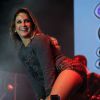 Claudia Leitte faz pose sensual durante show em Guarapari, no Espírito Santo, na noite de 19 de abril de 2014