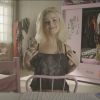 Samara Felippo interpreta a stripper virtual Paulinha Tsunami em 'O Caçador'