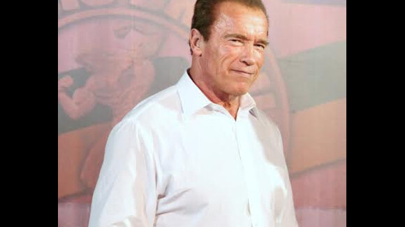 Arnold Schwarzenegger participa de feira esportiva no Rio de Janeiro