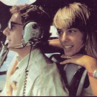 Adriane Galisteu e outros famosos lembram Ayrton Senna nos 20 anos de morte