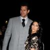 Kim Kardashian ofereceu ao ex-marido, Kris Humphries, a bagatela de US$ 10 milhões para ele assinar os papéis do divórcio, mas ele recusou, segundo informações do site americano 'Radar Online', nesta sexta-feira, 25 de janeiro de 2013