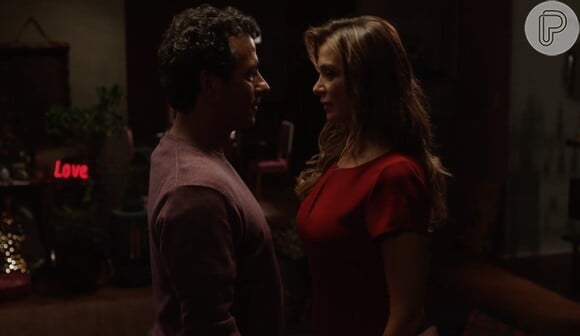 Mônica Martelli faz cenas românticas com Marcos Palmeira no filme 'Os Homens São de Marte... E É Pra Lá Que Eu Vou'