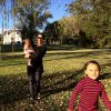 Guilhermina Guinle passa temporada com a filha, Minna, de oito meses, na Argentina