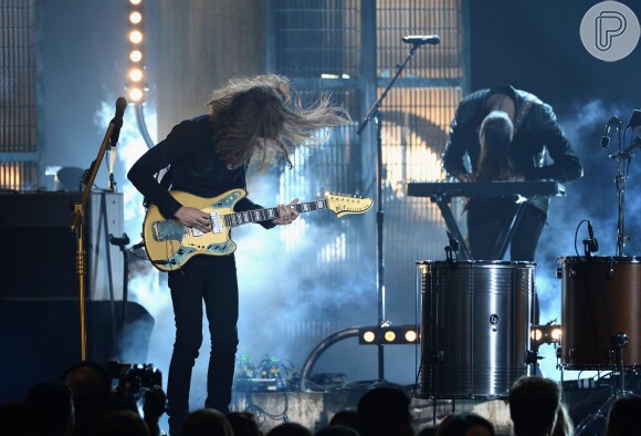 Imagine Dragons faz show durante o  Billboard Music Awards 2014
