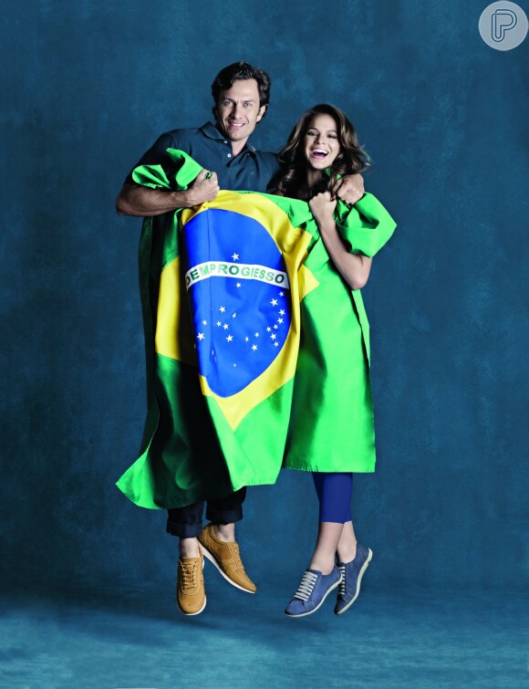 Bruna Marquezine e Gabriel Braga Nunes foram clicados no clima da Copa do Mundo 2014 para a grife Mr. Cat