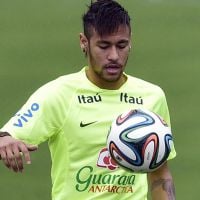 Copa do Mundo: Neymar joga com a seleção no primeiro treino na Granja Comary