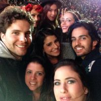 Thaila Ayala, Luiza Valdetaro e amigos postam selfie no Rock in Rio Lisboa