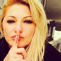 Antonia Fontenelle tatua palavrão em inglês no dedo: 'Me deixem tentar'
