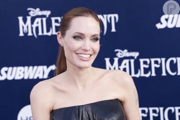 Angelina Jolie completa 39 anos