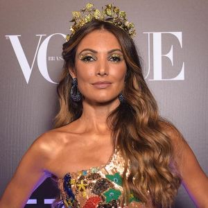 Patricia Poeta esbanjou glamour em sua estreia no Baile da Vogue, realizado no Hotel Unique, em São Paulo, na noite desta quinta-feira, 1 de fevereiro de 2018