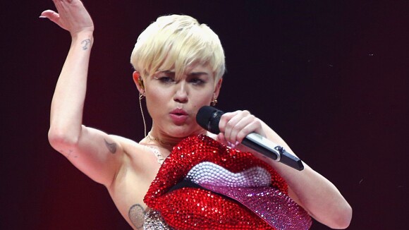 Produtora da turnê 'Bangerz' anuncia shows de Miley Cyrus no Brasil