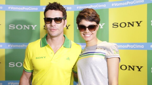 Sophie Charlotte e Daniel de Oliveira acompanham estreia da Copa do Mundo, em SP