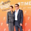 Angelina Jolie e Brad Pitt, que estão juntos há dez anos e decidiu oficializar a união há alguns meses, deve prolongar o noivado devido a falta de opções de madrinha para a atriz