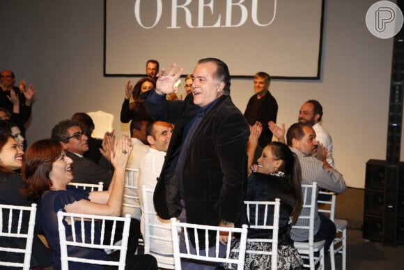 Tony Ramos agradece a homenagem do elenco de 'O Rebu'