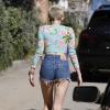 Miley Cyrus gosta de usar shorts curtos e deixar a barriguinha de fora