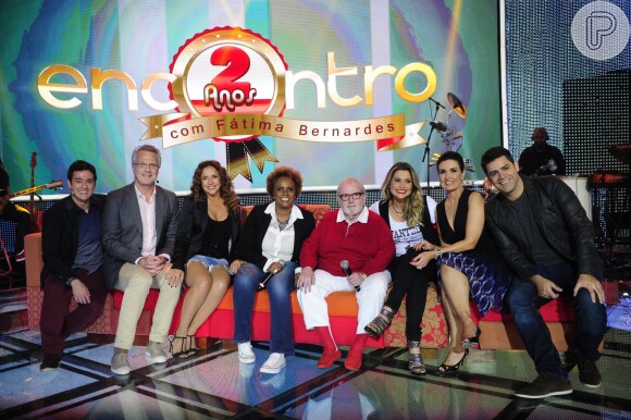 Fátima Bernardes recebeu vários convidados no programa comemorativo pelos dois anos do 'Encontro' no ar neste segunda-feira, 7 de julho de 2014