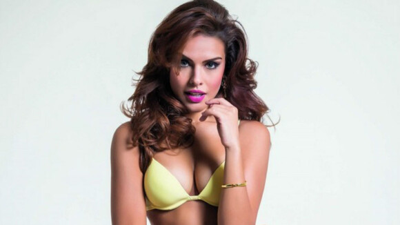 Paloma Bernardi estrela campanha de marca de lingerie e exibe corpão