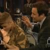 Justin Bieber é interrompido em seu beijo apaixonado pelo apresentador Jimmy Fallon